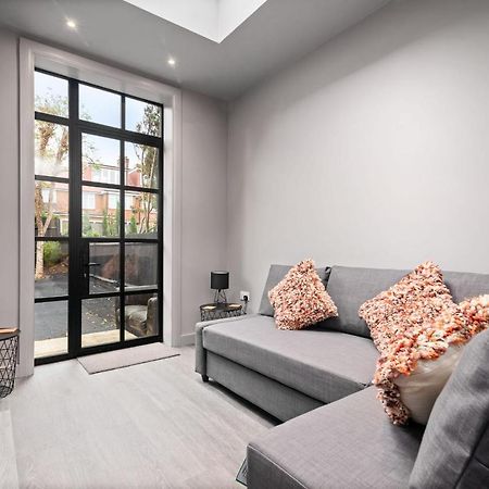 Lovely 2-Bed Apartment - Hosted By Guestready London Kültér fotó
