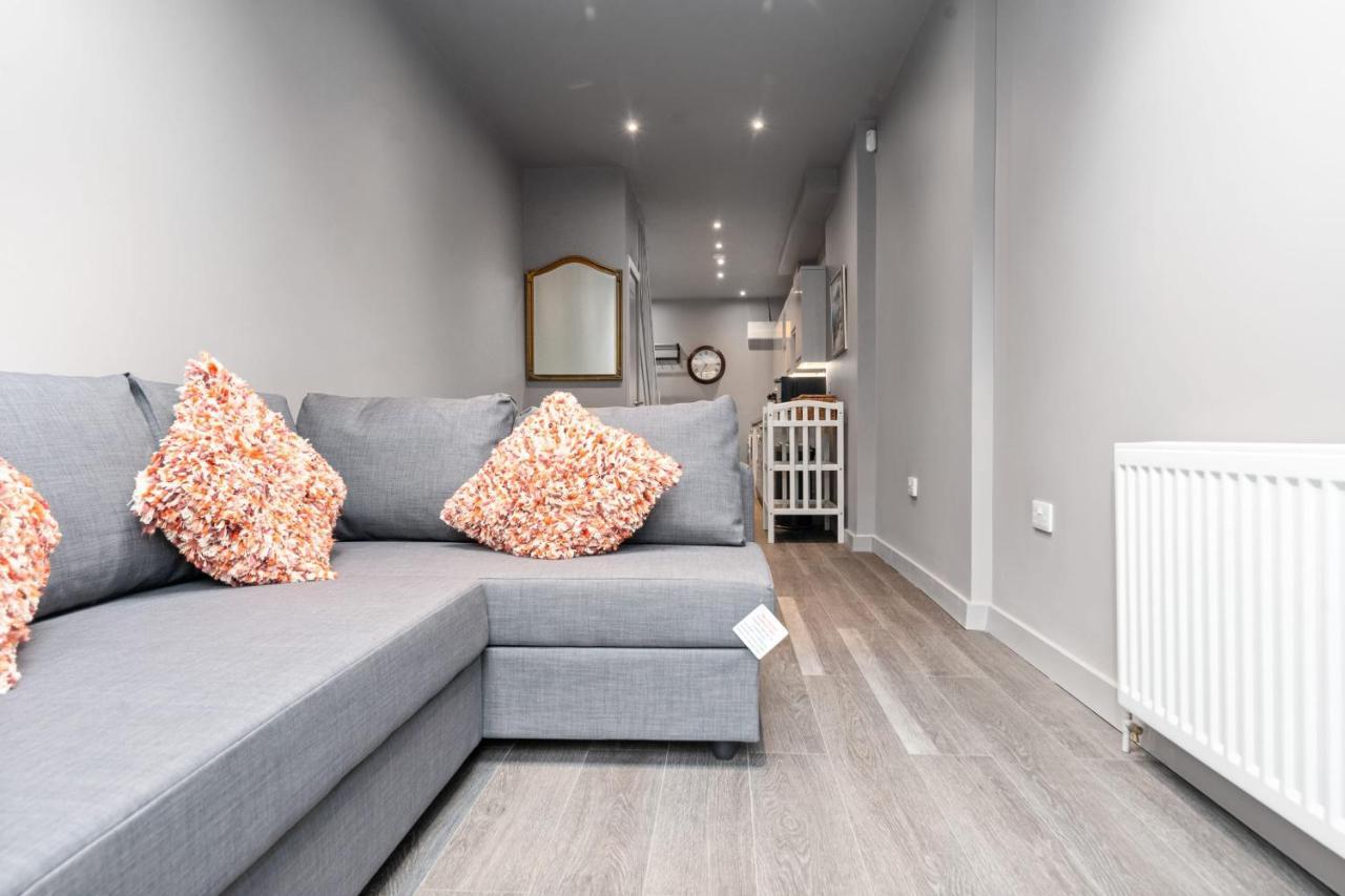 Lovely 2-Bed Apartment - Hosted By Guestready London Kültér fotó